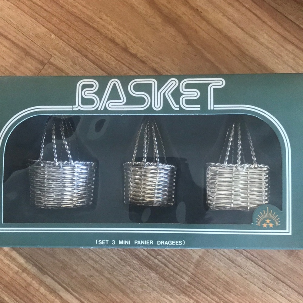 New in Box.~ 3 Piece Mini Panier Dragees ~  Silver Baskets ~